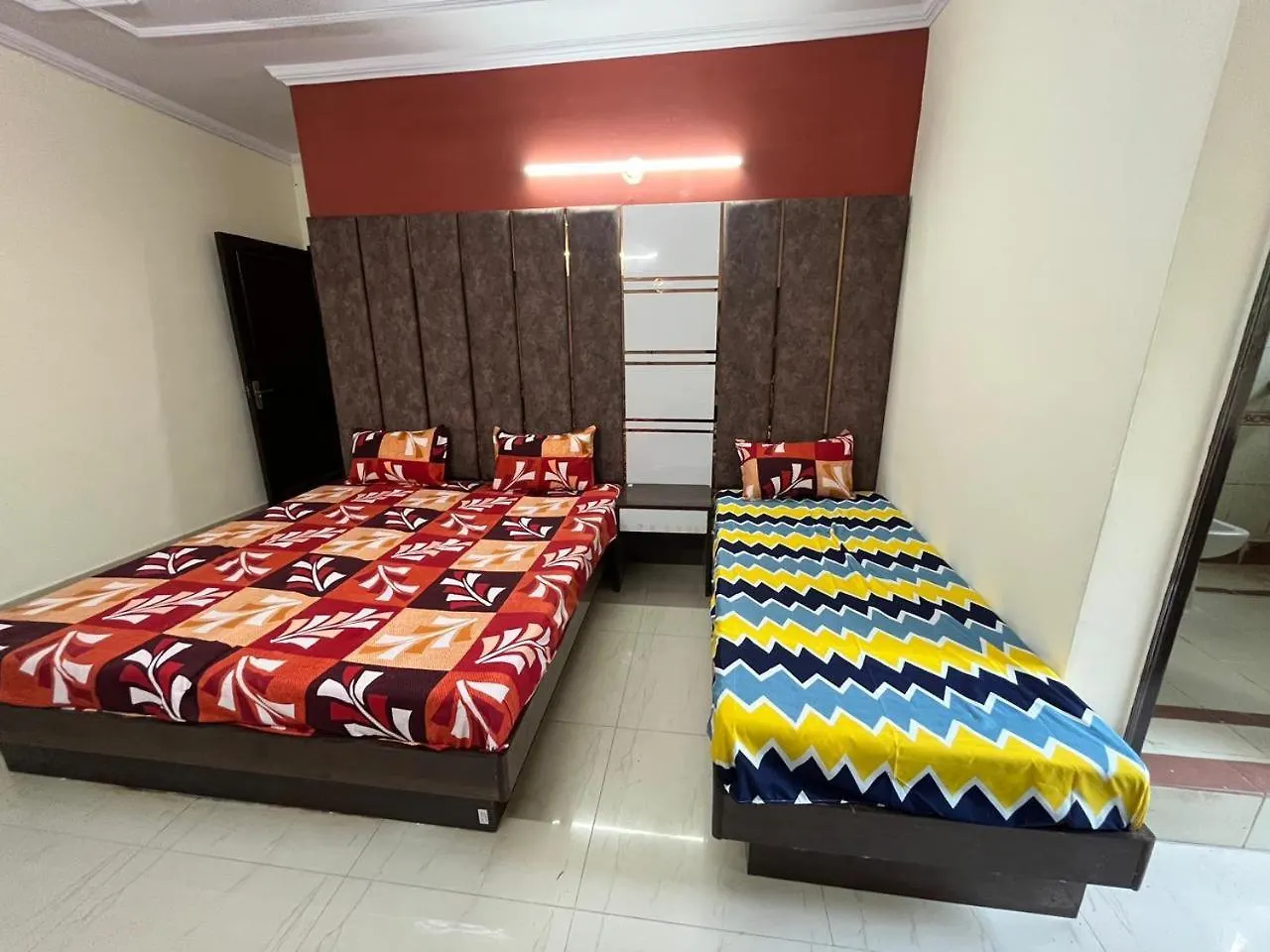 Hotel Jyoti Deluxe Delhi  Delhi (National Capital Territory of India)